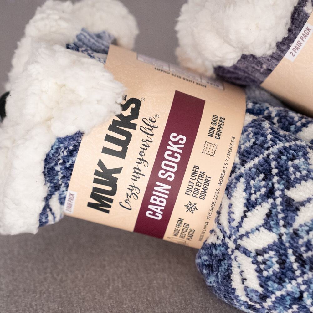 Muk Luks Sherpa Cabin Socks *4 Pair Total* Non-Skid Grippers 2 Fair Isle 2 Solid - Picture 2 of 6